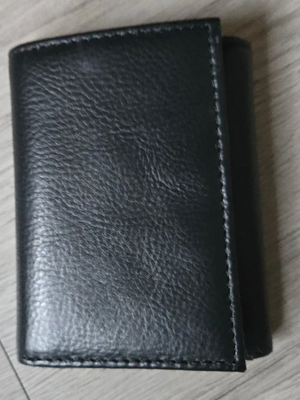 Men's leather RFID black tri-fold wallet